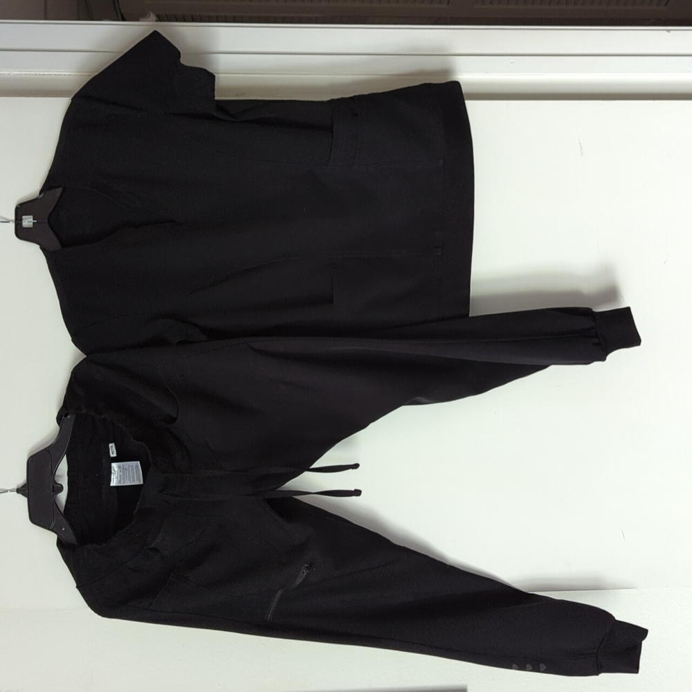 Heart soul women's black scrubs, complete set